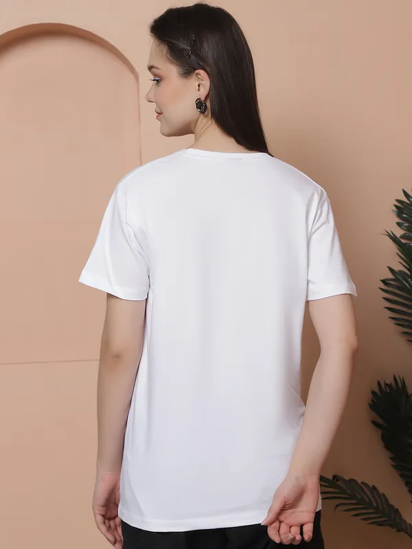 Women_White_&_Light_Turquoise_Round_Neck_Oversized_Tshirt