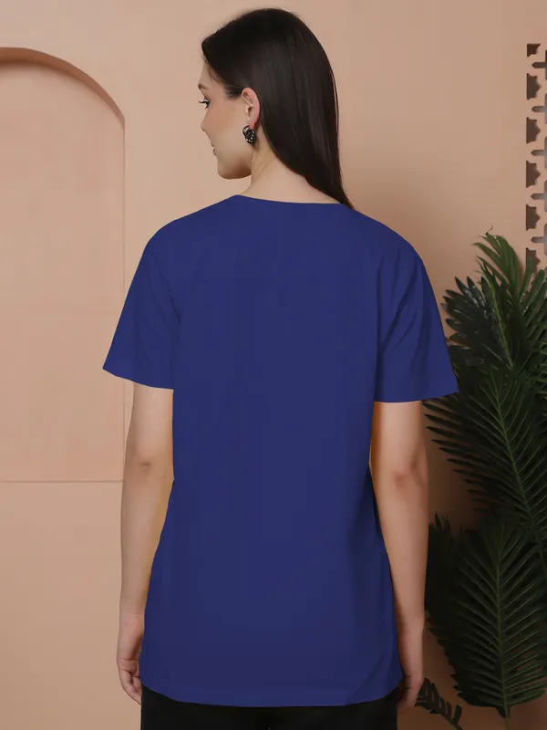 Women_Blue_&_Mustard_Round_Neck_Oversized_Tshirt