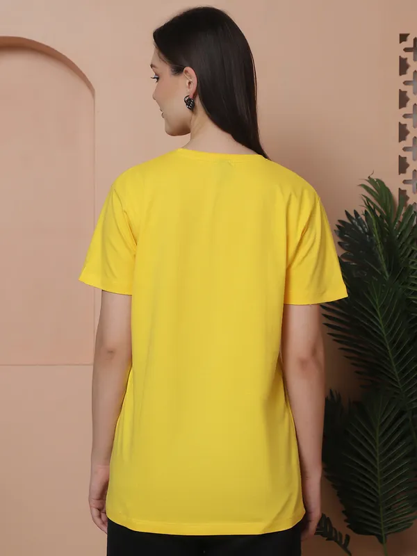 Women_Yellow_&_Dark_Purple_Round_Neck_Oversized_Tshirt