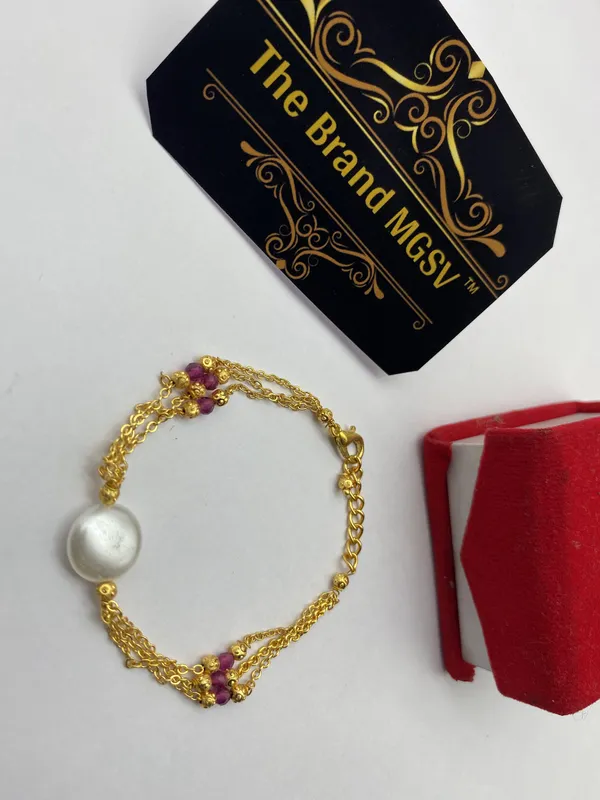 Gujju_Alloy_Gold-Plated_Bracelet