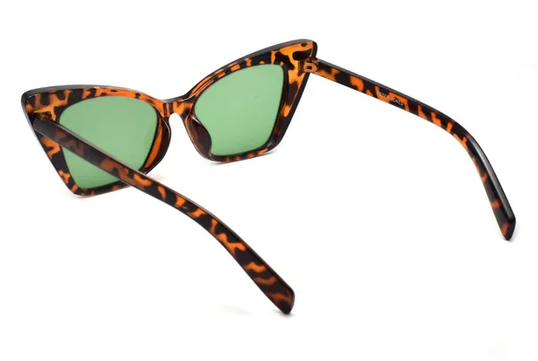 Brown_Cat-Eye_Sunglasses_-_For_Women