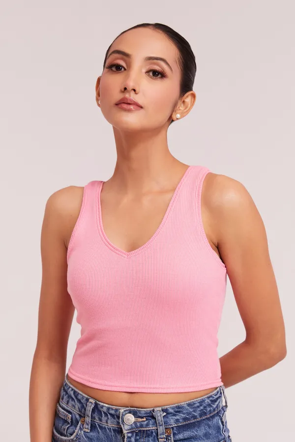 Peach_Sleeveless_Slim_Fit_Ribbed_Knit_V-Neck_Tank_Crop_Tops_For_Women