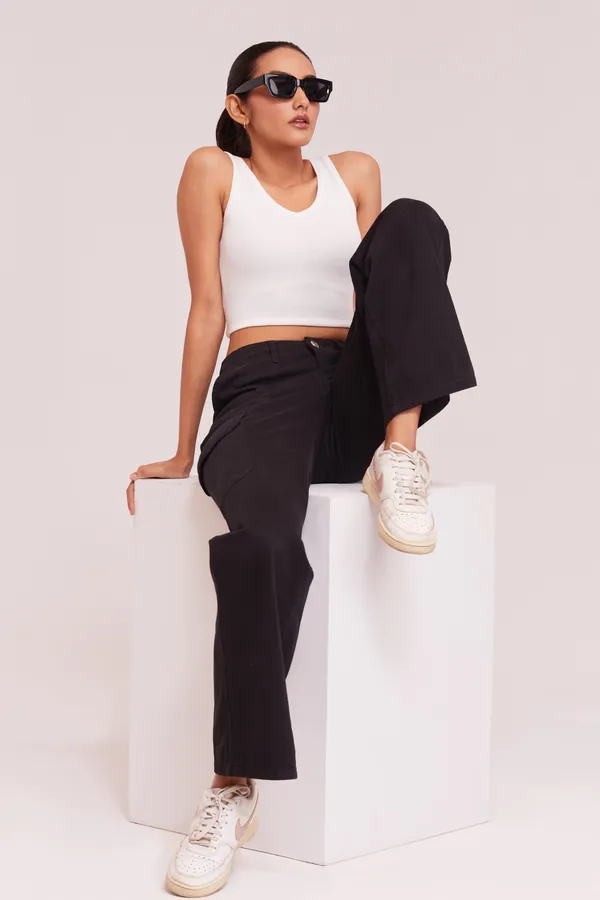 White_Sleeveless_Slim_Fit_Ribbed_Knit_V-Neck_Tank_Crop_Tops_For_Women