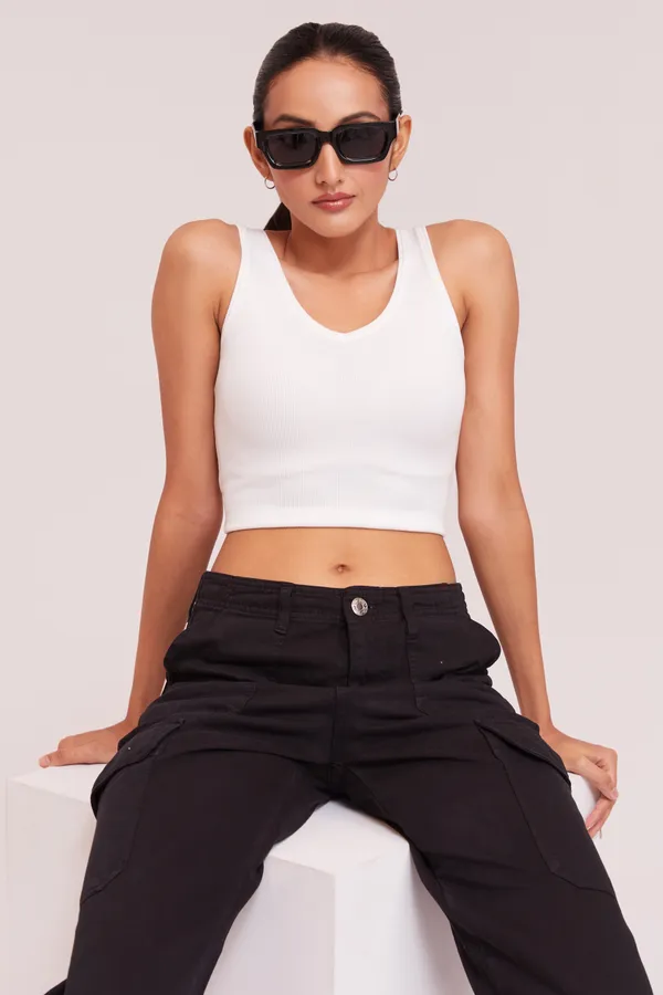 White_Sleeveless_Slim_Fit_Ribbed_Knit_V-Neck_Tank_Crop_Tops_For_Women