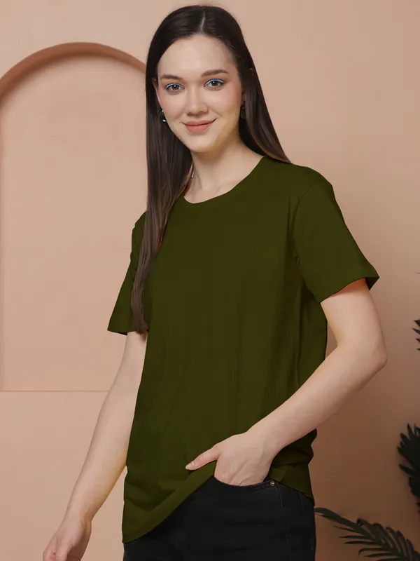 Women_Olive_Green_Round_Neck_Oversized_Tshirt