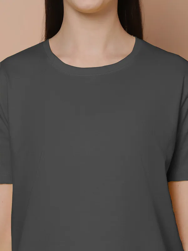 Women_Grey_Round_Neck_Oversized_Tshirt