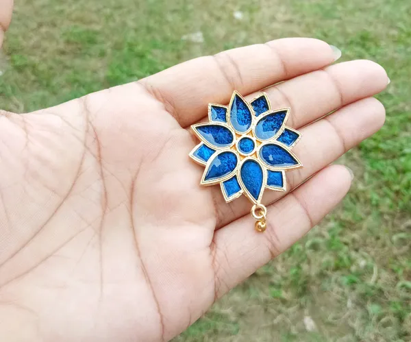 Assamese_Traditional_Blue_Brooch_For_Girls_&_Women