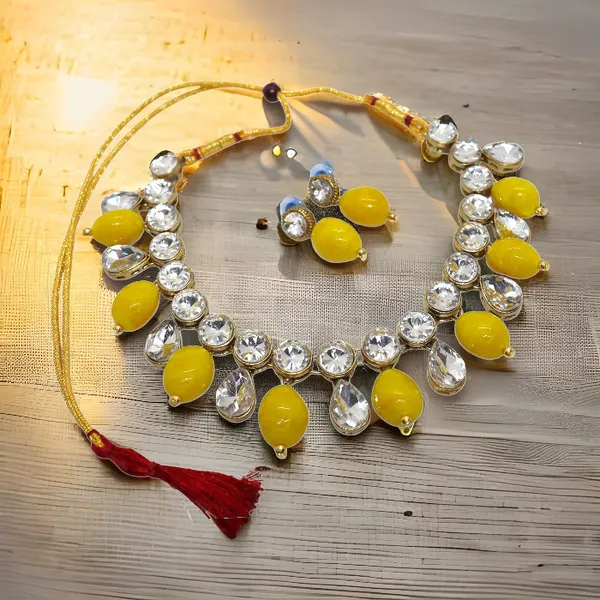 Yellow_Alloy_Copper_Jewellery_Set_For_Women