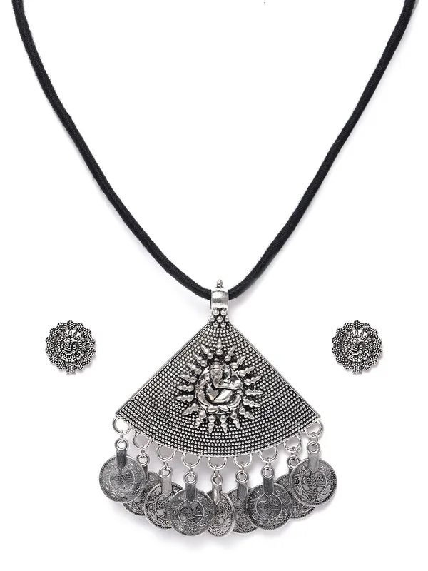 Oxidized_Black_Silver-Plated_Triangle_Ganpati_String_Jewellery_Set