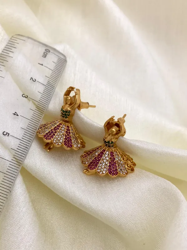 Latest_Dancing_Doll_Matte_finish_Earring