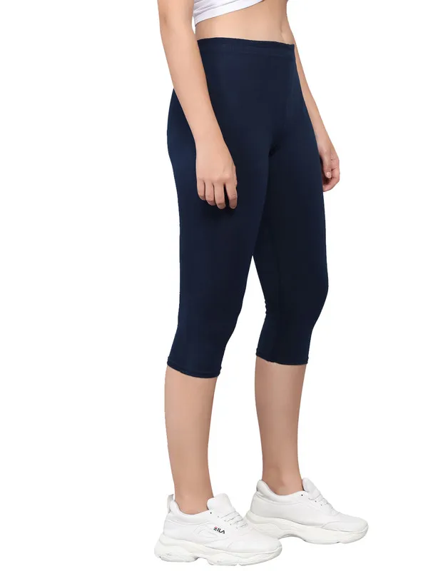 Navy_Blue_Capri__Comfortable,_Stylish_And_Trendy_Casual_Wear
