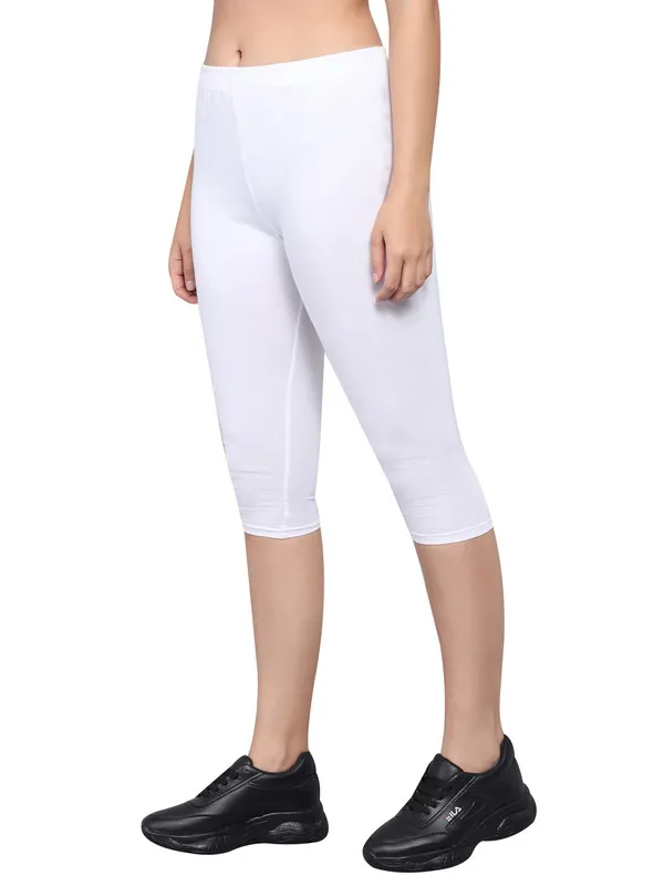 White_Capri__Comfortable,_Stylish_And_Trendy_Casual_Wear