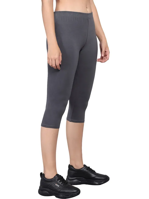 Grey_Capri__Comfortable,_Stylish_And_Trendy_Casual_Wear