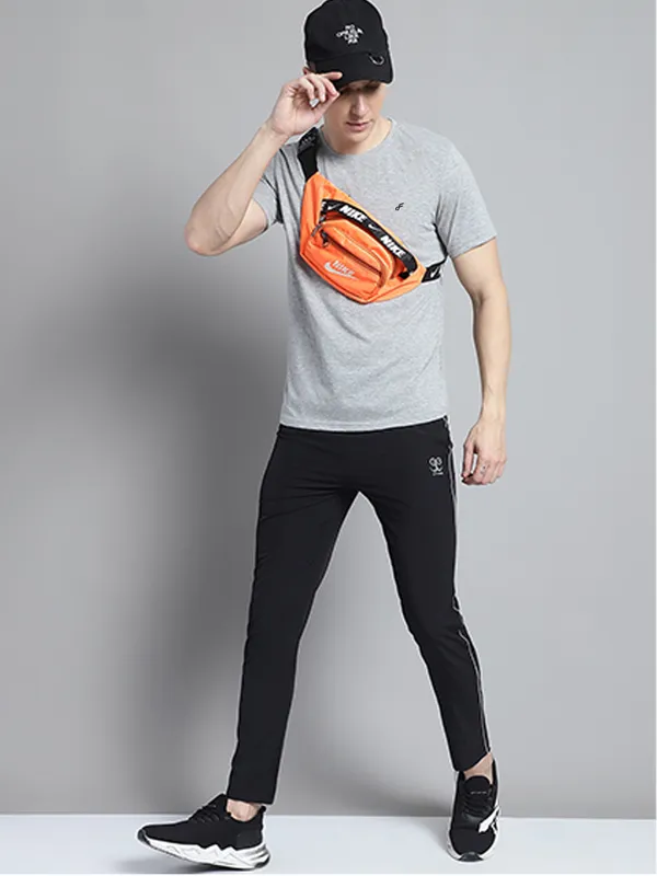 Grey_Cotton_Round_Neck_Short_Sleeves_T-Shirt_For_Men