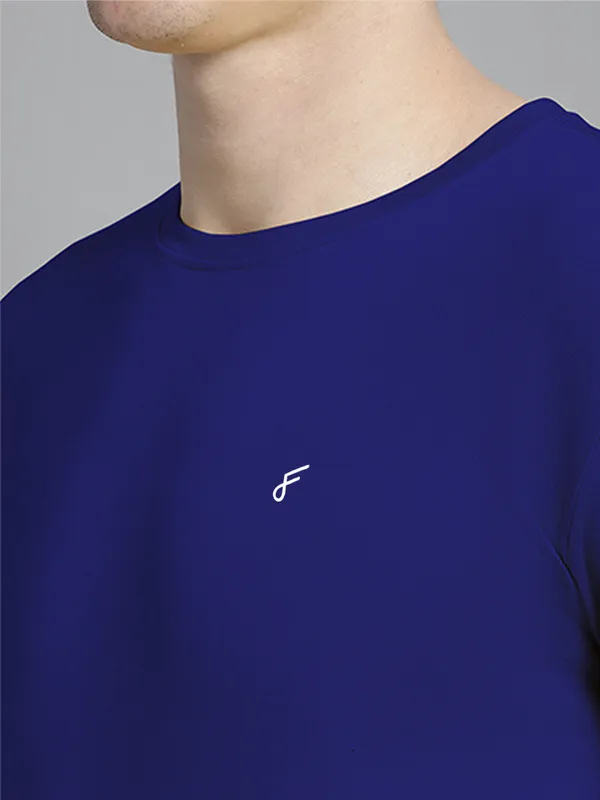 Blue_Cotton_Round_Neck_Short_Sleeves_T-Shirt_For_Men