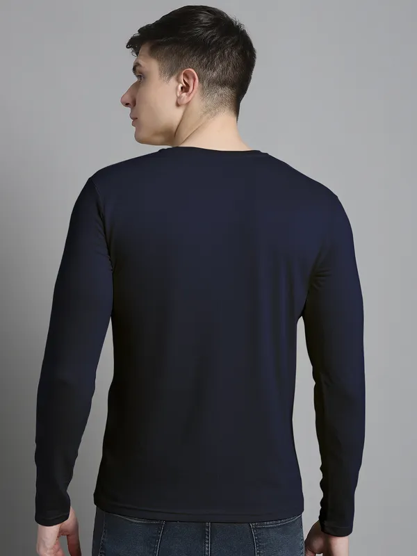 Navy_Blue_Cotton_V-Neck_Long_Sleeves_T-Shirt_For_Men