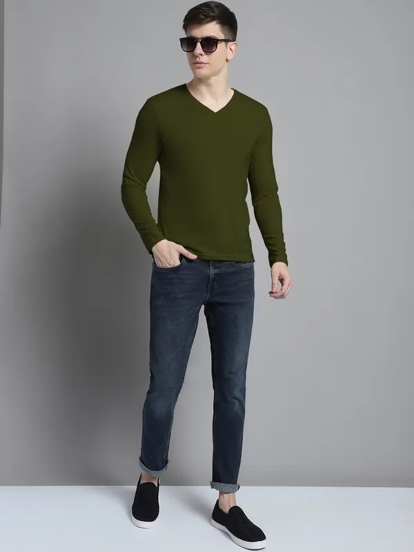 Olive_Green_Cotton_V-Neck_Long_Sleeves_T-Shirt_For_Men