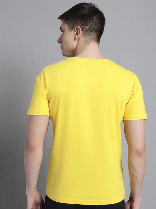 Yellow_Cotton_V-Neck_Short_Sleeves_T-Shirt_For_Men