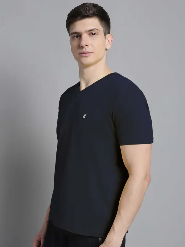 Navy_Blue_Cotton_V-Neck_Short_Sleeves_T-Shirt_For_Men