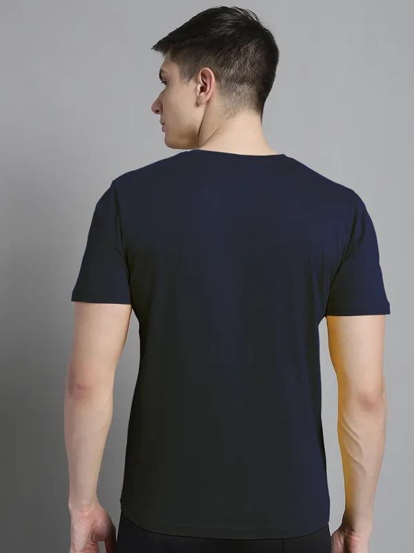 Navy_Blue_Cotton_V-Neck_Short_Sleeves_T-Shirt_For_Men