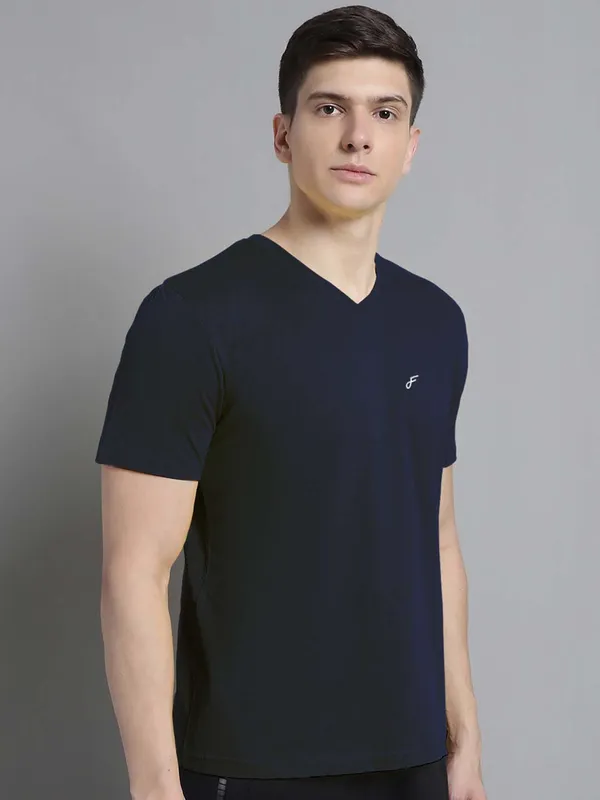 Navy_Blue_Cotton_V-Neck_Short_Sleeves_T-Shirt_For_Men