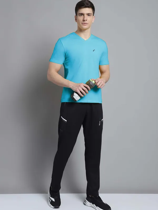 Turquoise_Blue_Cotton_V-Neck_Short_Sleeves_T-Shirt_For_Men