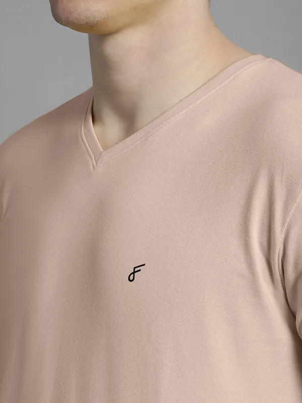 Coral_Cotton_V-Neck_Short_Sleeves_T-Shirt_For_Men