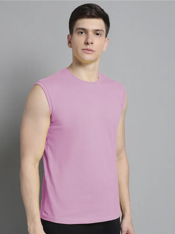 Purple_Cotton_Round_Neck_Sleeveless_T-Shirt_For_Men