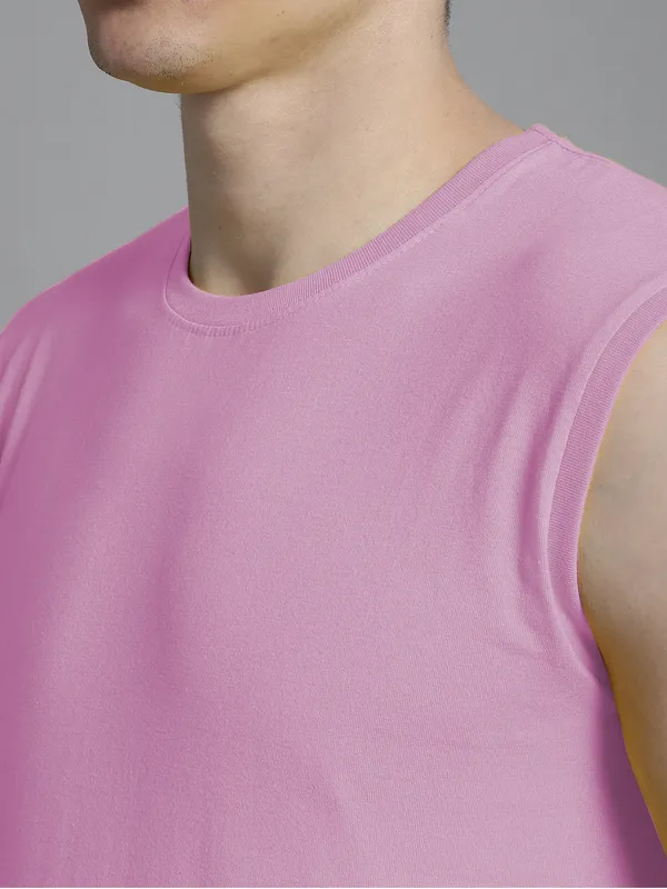 Purple_Cotton_Round_Neck_Sleeveless_T-Shirt_For_Men