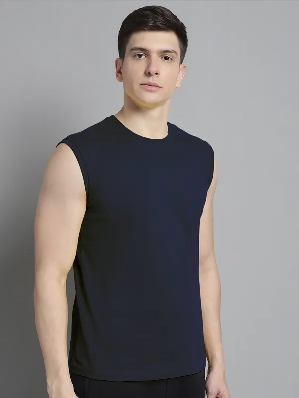 Navy_Blue_Cotton_Round_Neck_Sleeveless_T-Shirt_For_Men