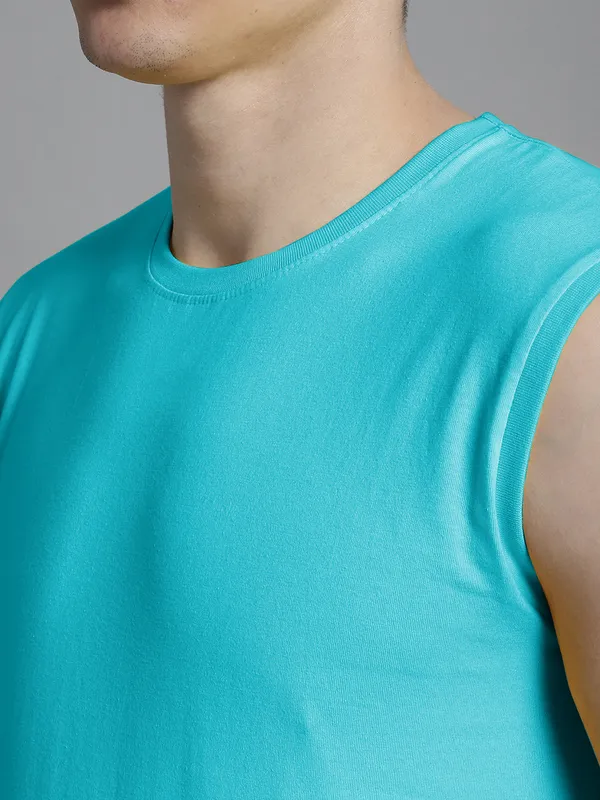 Turquoise_Blue_Cotton_Round_Neck_Sleeveless_T-Shirt_For_Men