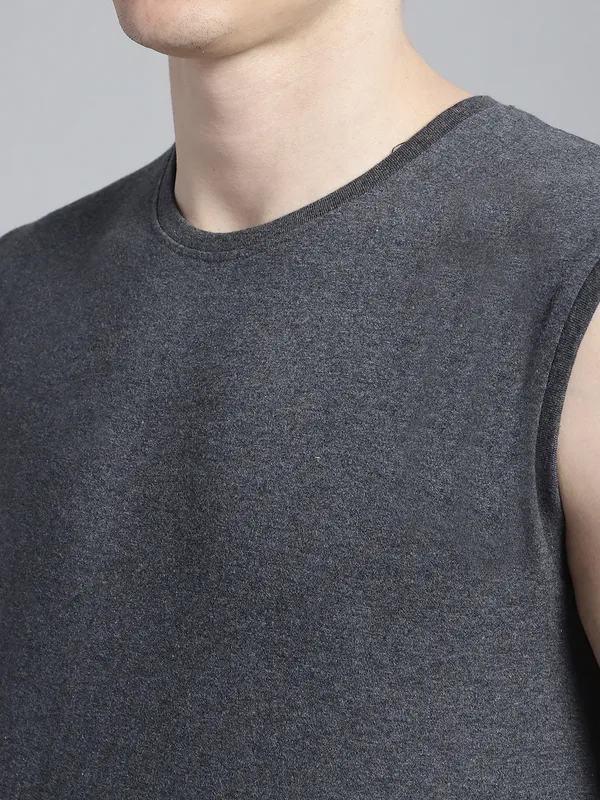 Grey_Cotton_Round_Neck_Sleeveless_T-Shirt_For_Men