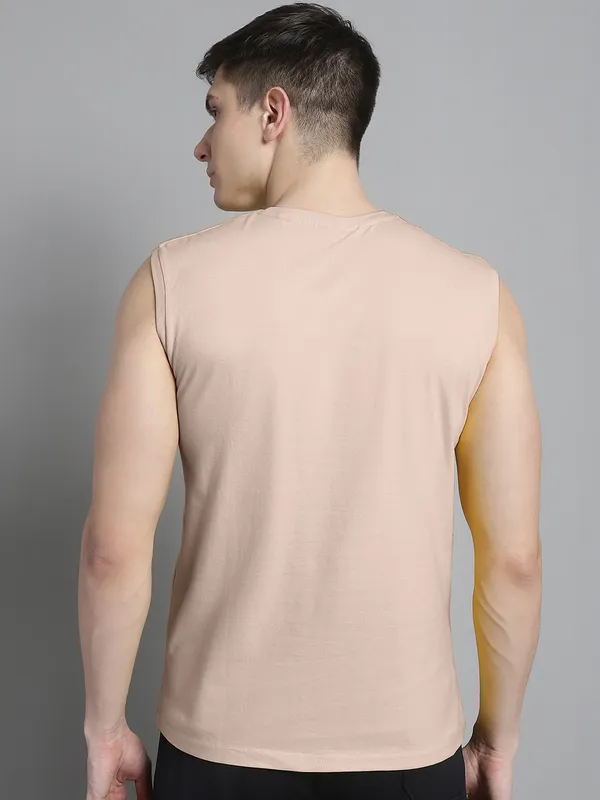 Coral_Cotton_Round_Neck_Sleeveless_T-Shirt_For_Men