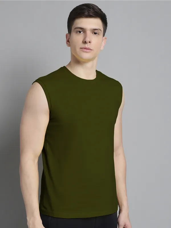 Olive_Green_Cotton_Round_Neck_Sleeveless_T-Shirt_For_Men