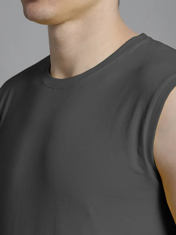 Grey_Cotton_Round_Neck_Sleeveless_T-Shirt_For_Men