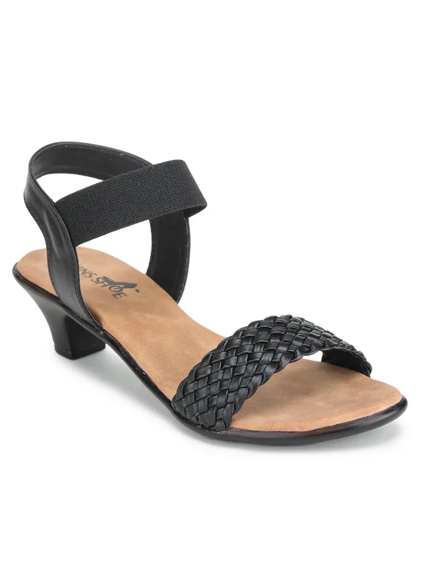 Ethnic_Style_Heel_Sandals_(Black)