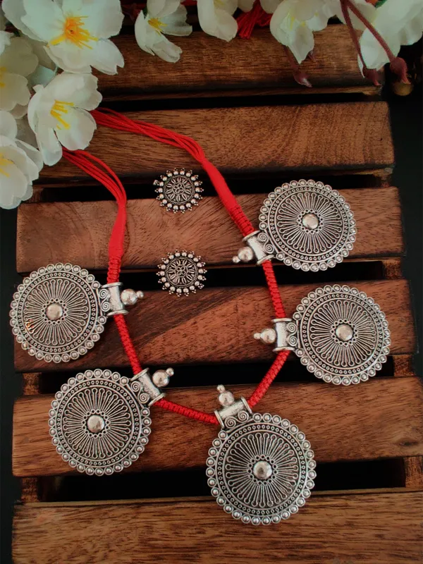Oxidized_Red_Silver-Plated_Jewellery_Set