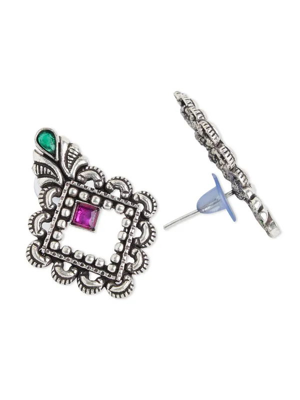 German_silver_rhombus_angle_studs