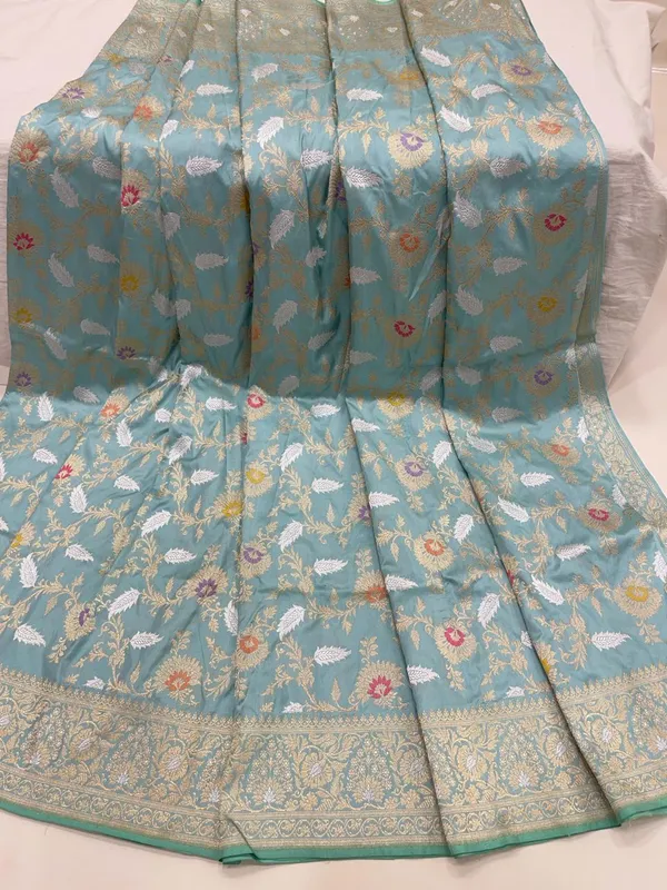 Humairah_Pure_Handloom_Seagreen_Katan_Silk_Kadhwa_Floral_Minakari_Jangla_Zari_Jaal_with__Gold_Kadhwa_Silver_Meenakari_Border_&_Pallu_and_Sea_Green_Blouse