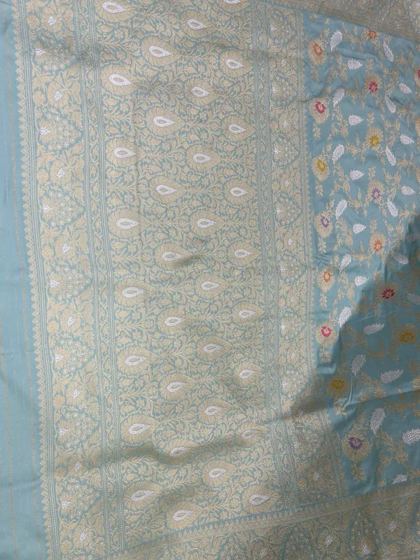 Humairah_Pure_Handloom_Seagreen_Katan_Silk_Kadhwa_Floral_Minakari_Jangla_Zari_Jaal_with__Gold_Kadhwa_Silver_Meenakari_Border_&_Pallu_and_Sea_Green_Blouse