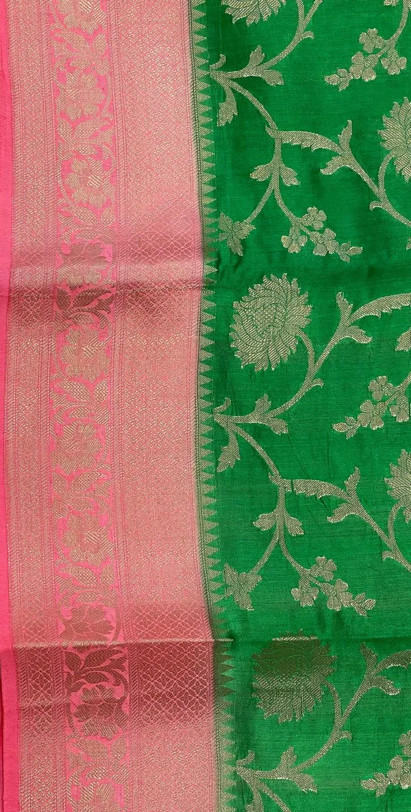Humairah_Pure_Handloom_Light_Green_Chiniya_Silk_Floral_Silver_Zari_Tilfi_Jaal_with_Contrast_Baby_Pink_Zari_Border_and_Baby_Pink_Blouse