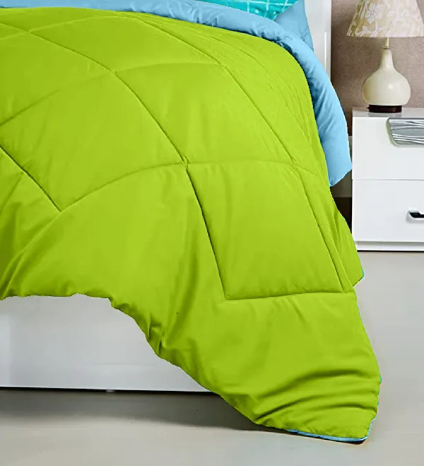 Solid_Single_Comforter_for_Mild_Winter_(Microfiber,_Parrot_Green_and_Sky_Blue)