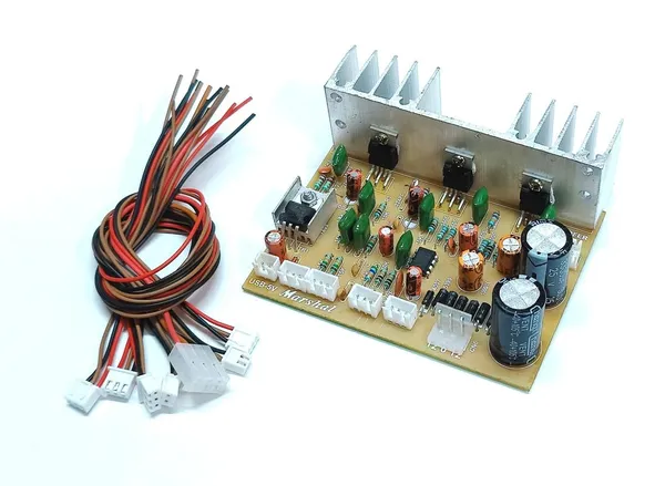 2.1_Home_Theater_Board_Amplifier_Circuit_Board_with_Wire_Support_TDA2030_Based_for_Car_Audio_System,_Home_Theater_Systems_etc.