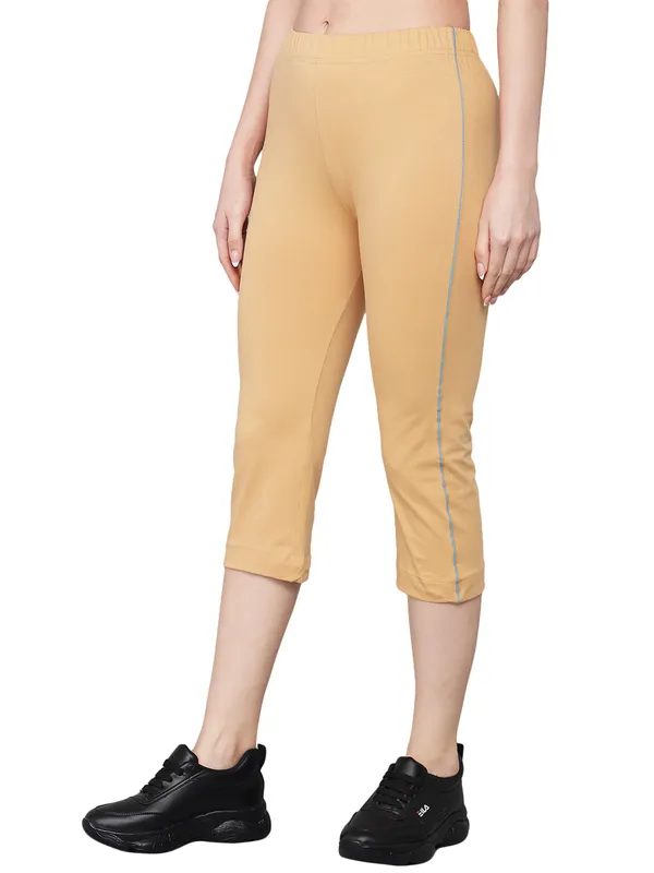 Beige_Lower_Capri__Comfortable,_Stylish_And_Trendy_Casual_Wear