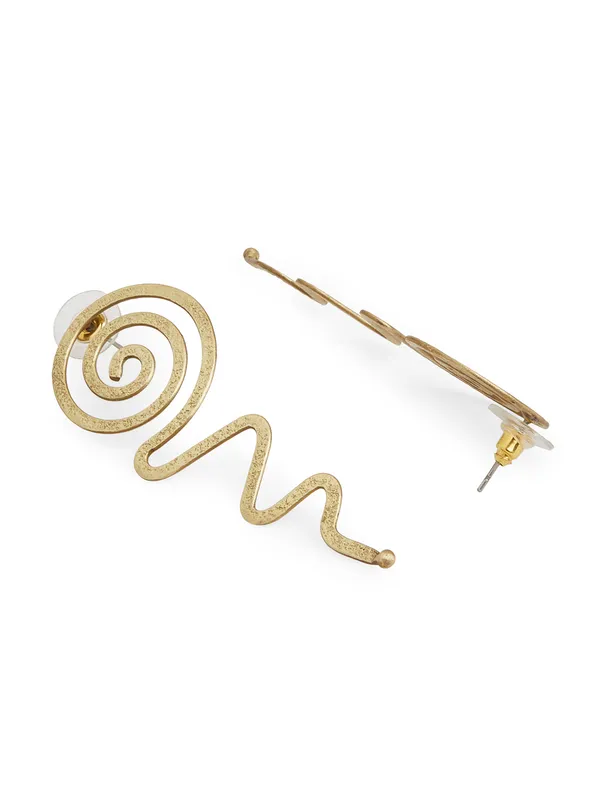 gold_toned_zigzag_earring