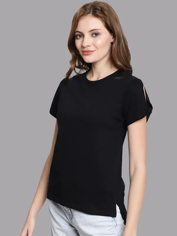 Black_Cotton_Round_Neck_Short_Sleeves_Solid_Casual_T-Shirt_For_Women