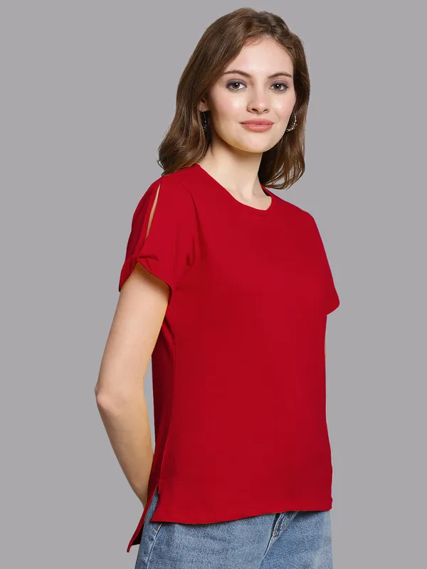 Red_Cotton_Round_Neck_Short_Sleeves_Solid_Casual_T-Shirt_For_Women