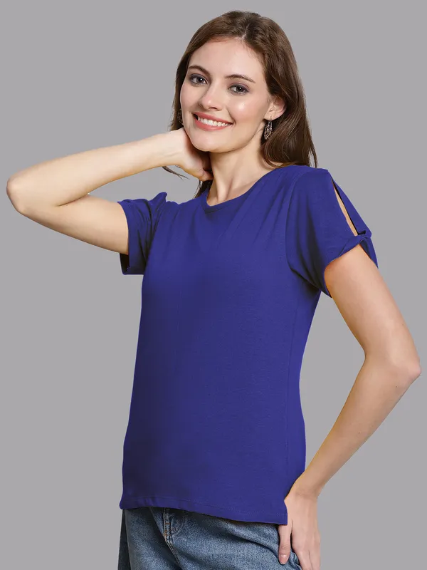Blue_Cotton_Round_Neck_Short_Sleeves_Solid_Casual_T-Shirt_For_Women