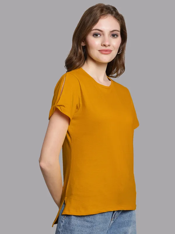 Mustard_Cotton_Round_Neck_Short_Sleeves_Solid_Casual_T-Shirt_For_Women