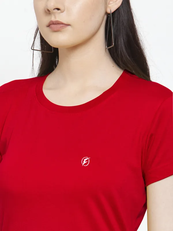 Red_Cotton_Round_Neck_Short_Sleeves_Solid_Casual_T-Shirt_For_Women